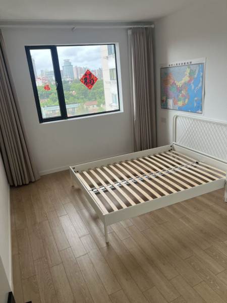 Housing image — Bedroom