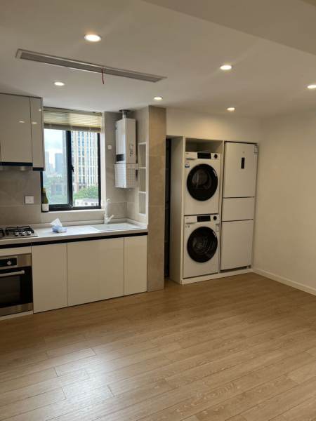 Housing image — Kitchen