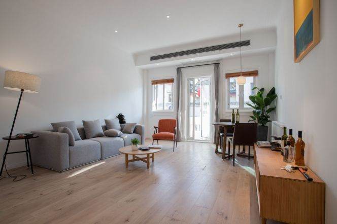 2BR Lane House near Jing'an Temple with Terrace (L2/L7/L14)