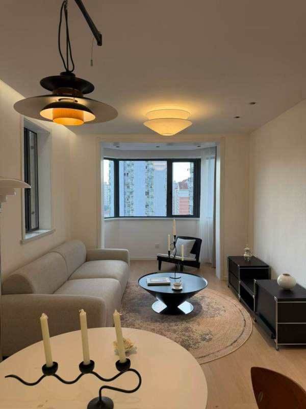 Housing image — Living Room