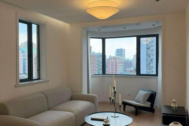 1BR Apartment near Xintiandi Metro (L9/L10/L13)