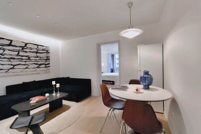 2BR Apartment near Caobao Rd Metro (L1/L12)
