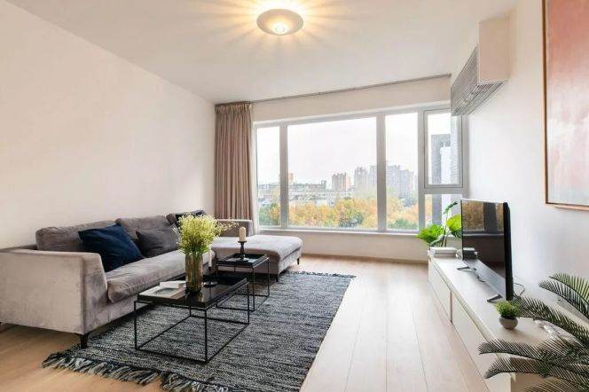 Spacious 3BR Apartment near Century Park with Outstanding View