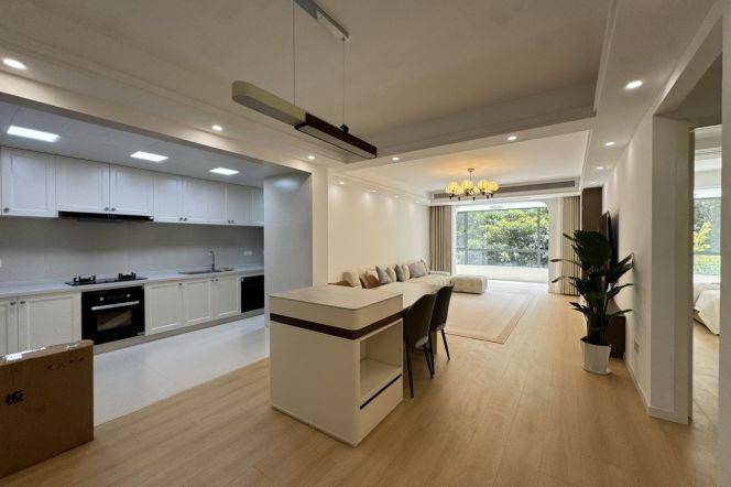 Spacious 2BR Apartment near Suzhou River Mengqing Garden (L7/L13)