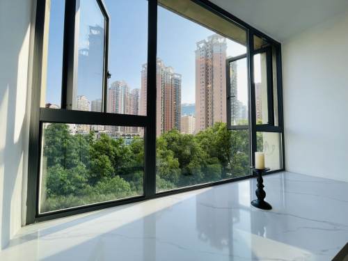 Housing image — Balcony
