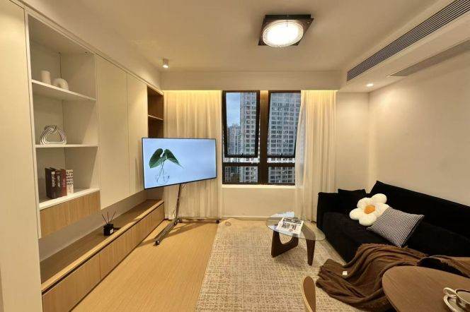 Spacious 1BR Apartment near Shanghai Railway Station Metro (L1/L3/L4)