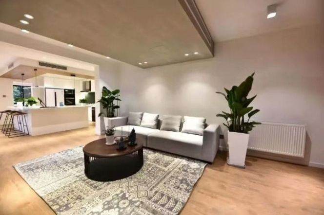 Spacious 3BR Apartment in Old Xuhui (L1/L7/L9)