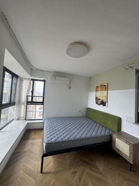Housing image — Bedroom