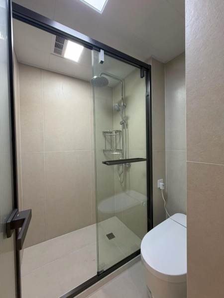 Housing image — Bathroom