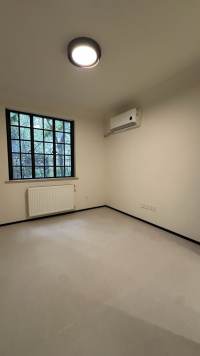 Housing image — Bedroom