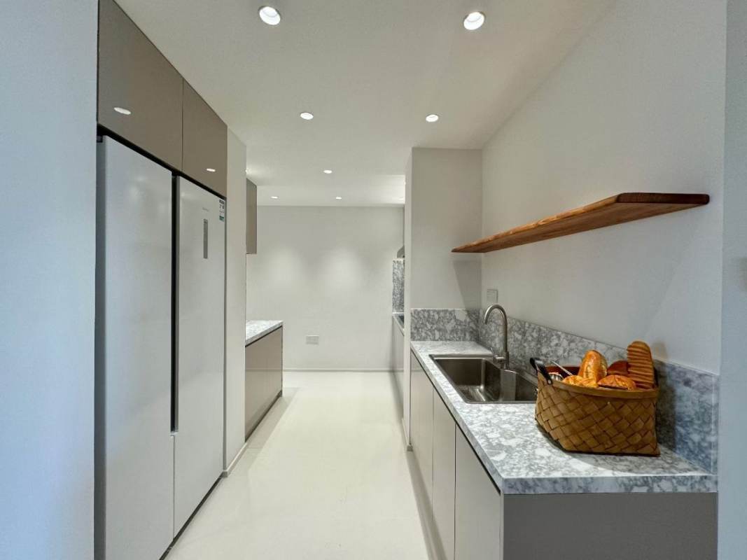 Housing image — Kitchen