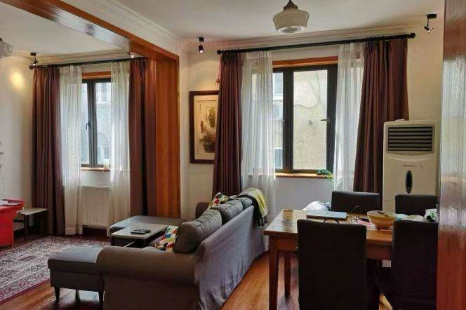2BR Apartment in Old Xuhui (L1/L10)