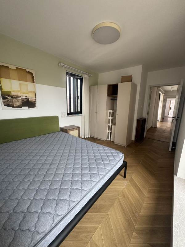 Housing image — Bedroom