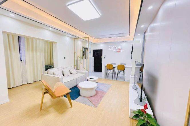 2BR Apartment in Jing'an