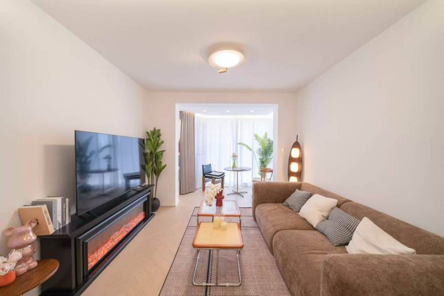 Housing image — Living Room