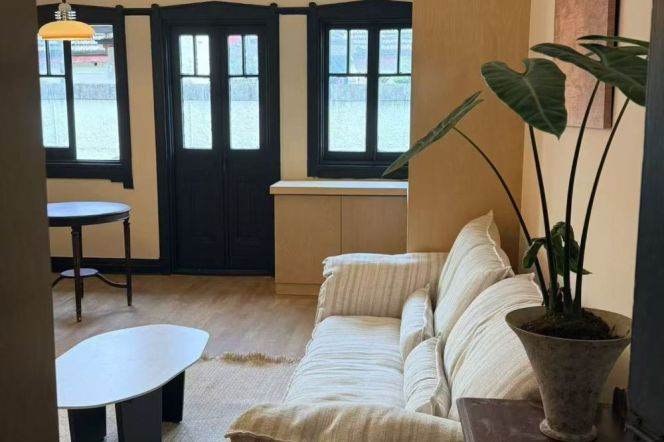 1BR Lane House in Jing'an