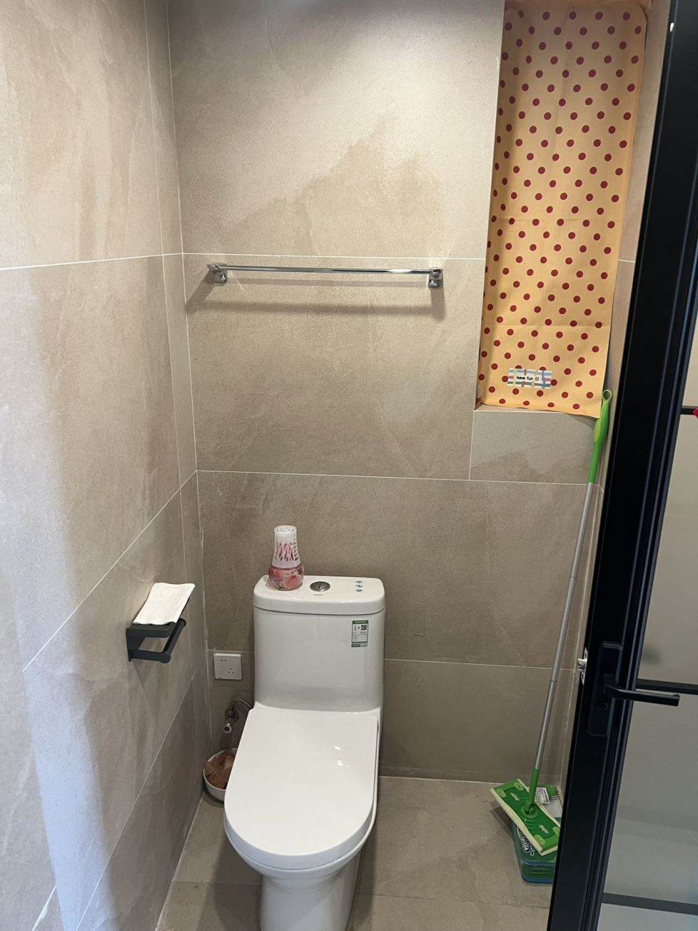 Housing image — Bathroom