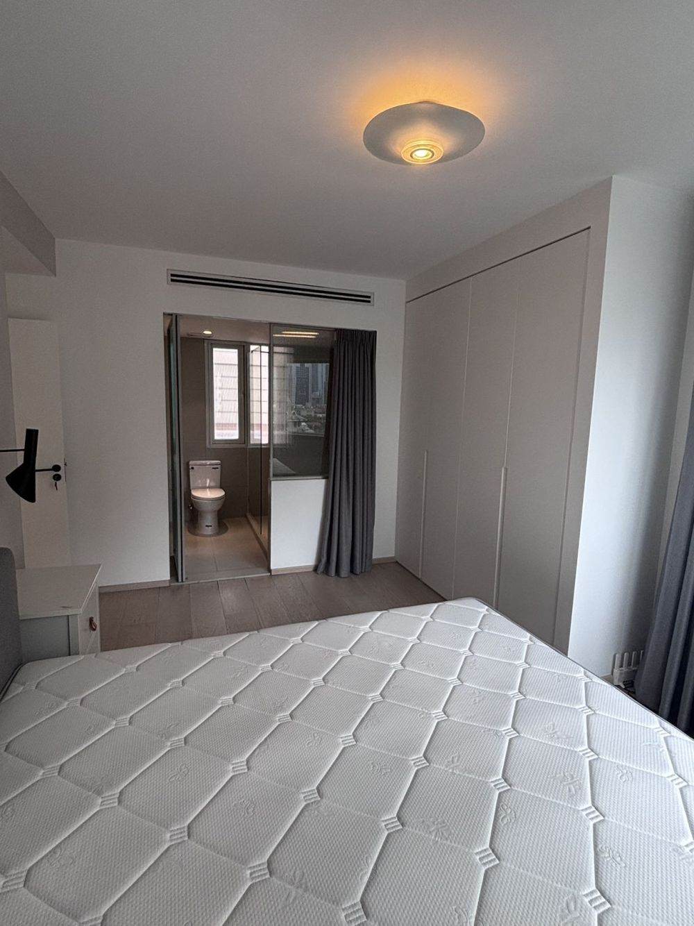 Housing image — Bedroom