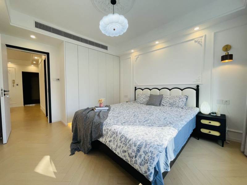 Housing image — Bedroom