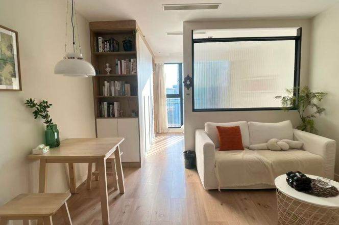 1BR Apartment at Tongji Garden