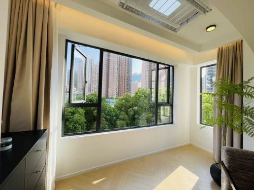 Housing image — Balcony