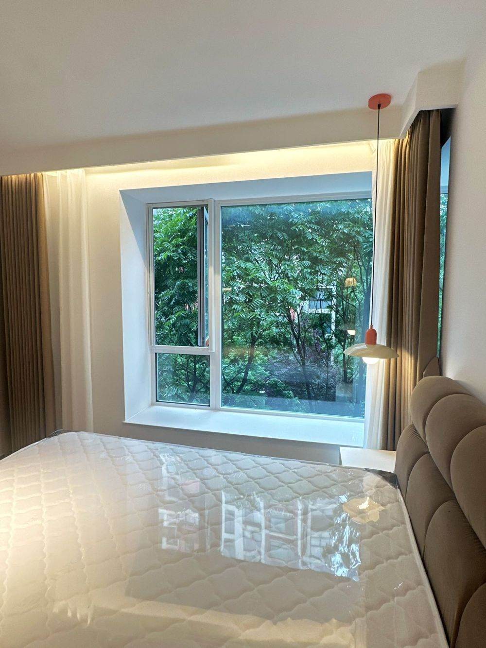 Housing image — Bedroom