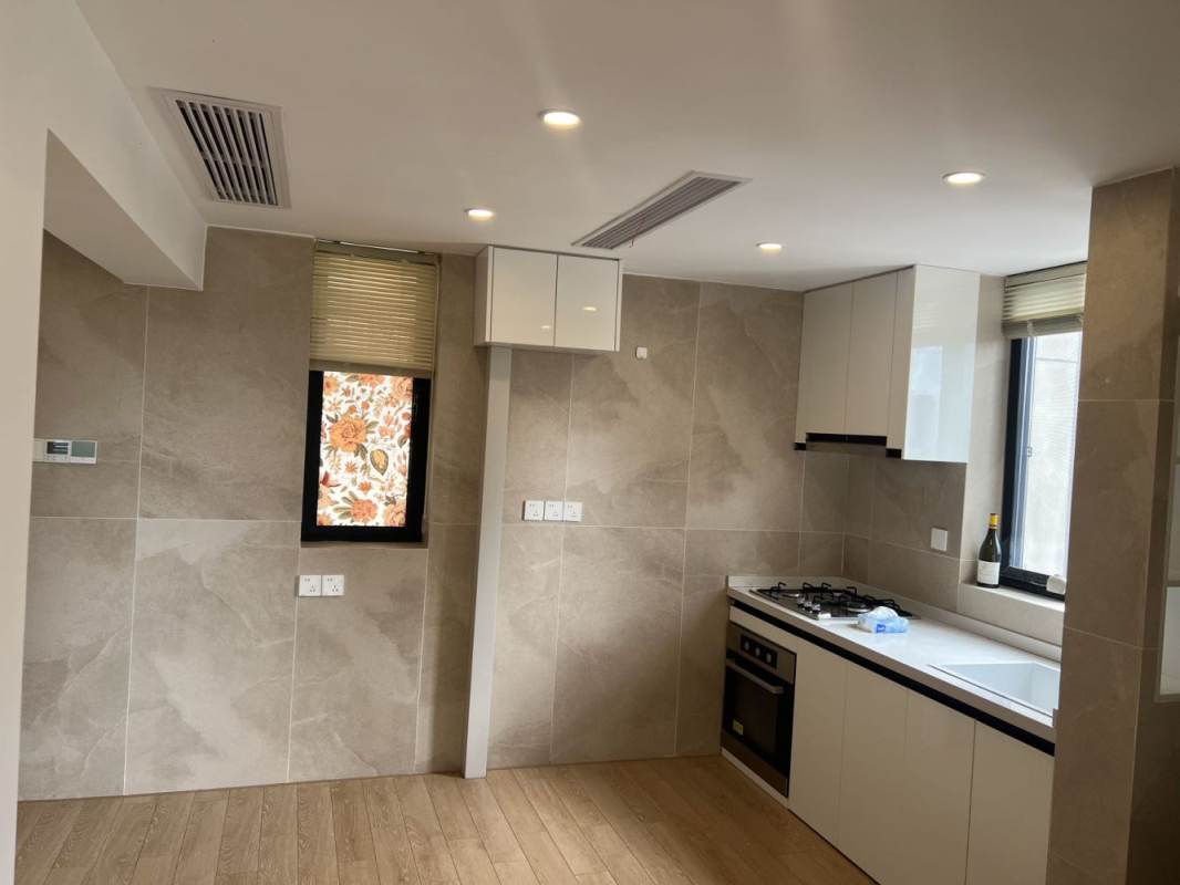 Housing image — Kitchen