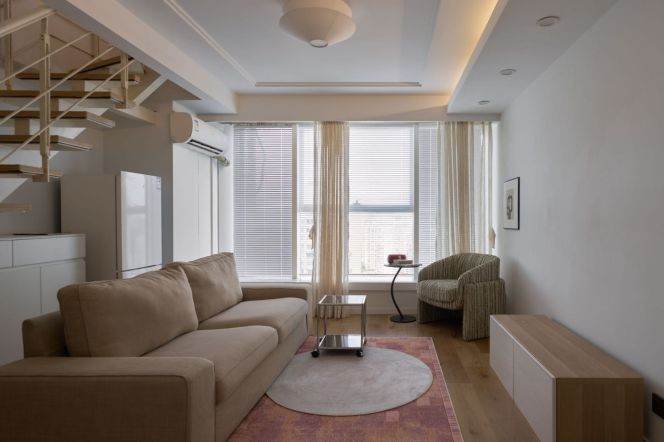 High-Floor 1BR Apartment near Jing'an Temple (L2/L7/L14)