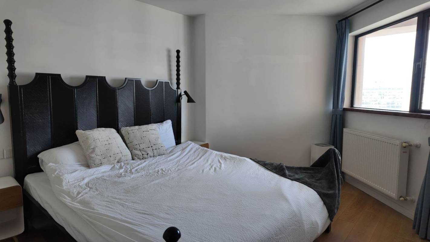 Housing image — Bedroom