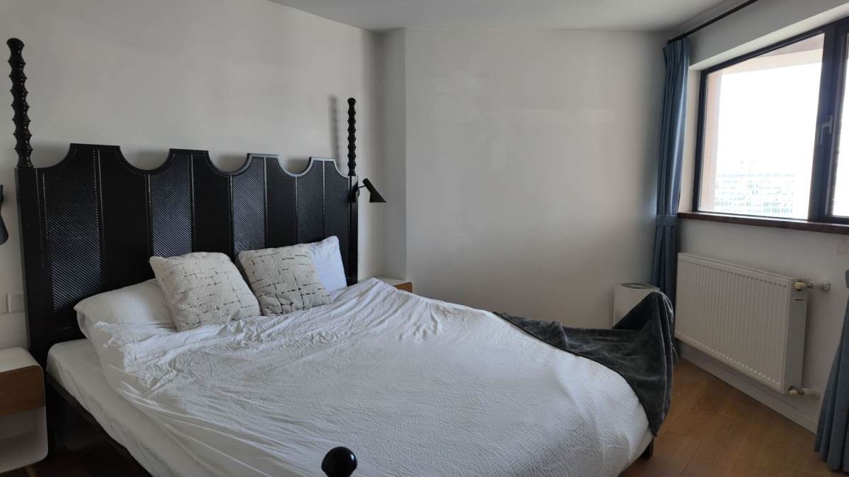 Housing image — Bedroom