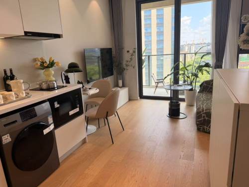 Housing image — Kitchen