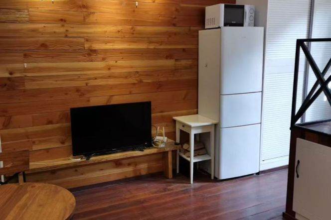 1BR Lane House in Old Xuhui