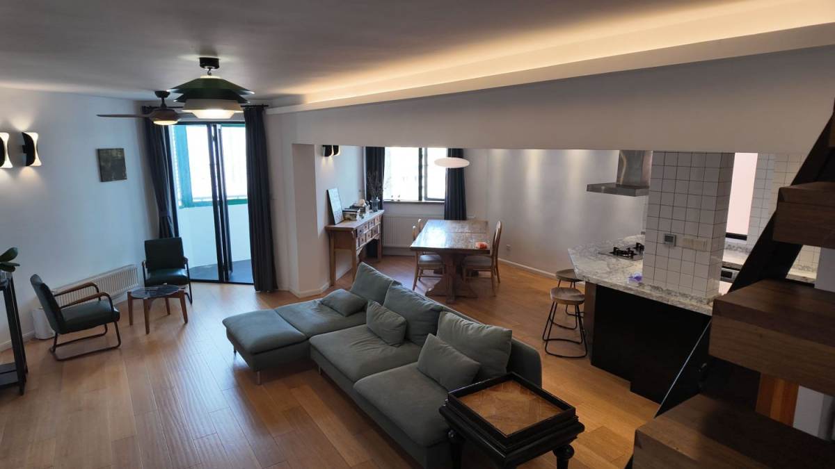 Housing image — Living Room