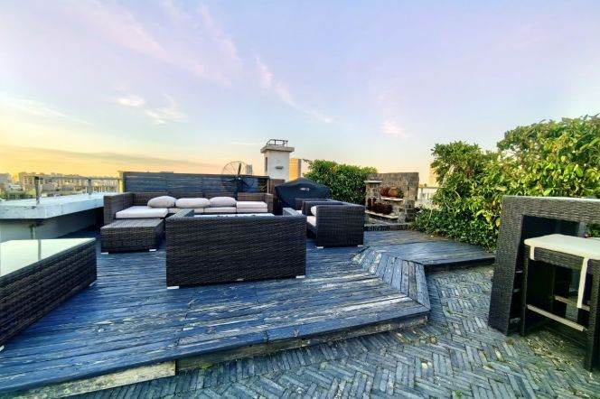 High-Floor Spacious 4BR Apartment at One Park Avenue