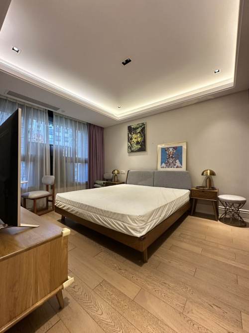Housing image — Bedroom