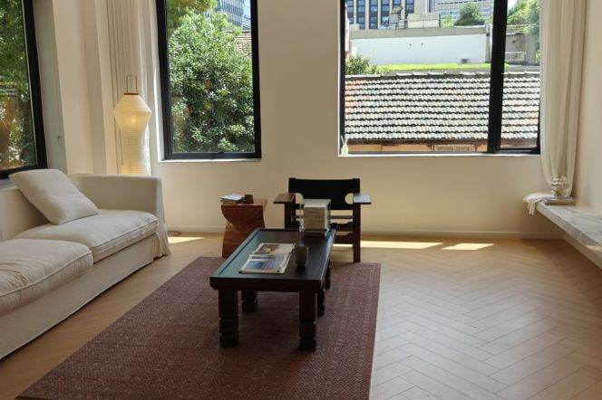 Spacious 1BR Heritage Apartment near Nanjing Xi Lu with Terrace (L2/L12/L13)