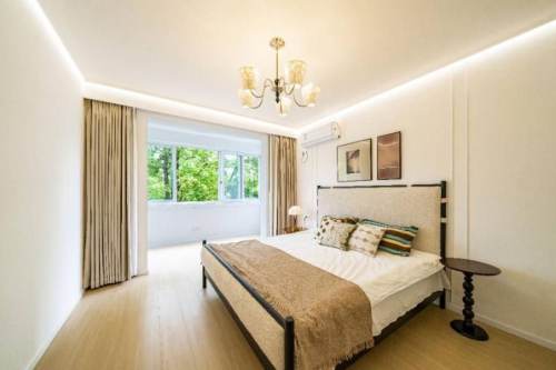 Housing image — Bedroom