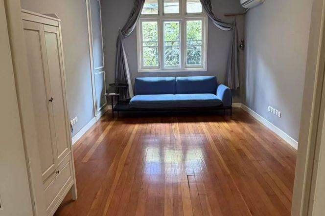 1BR Lane House in Old Xuhui (L1/L7)