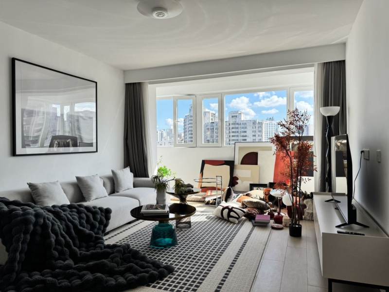 Housing image — Living Room
