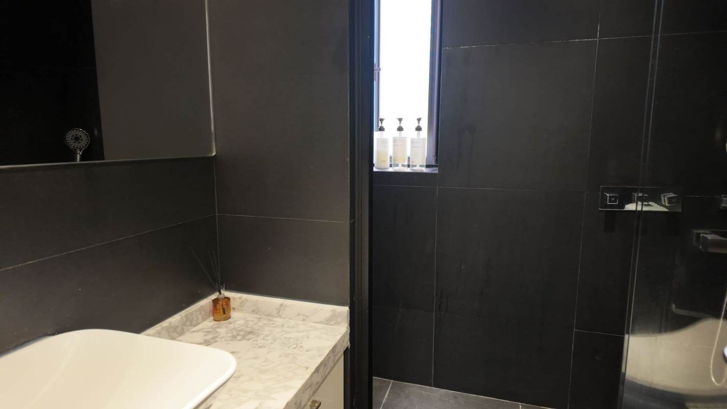 Housing image — Bathroom