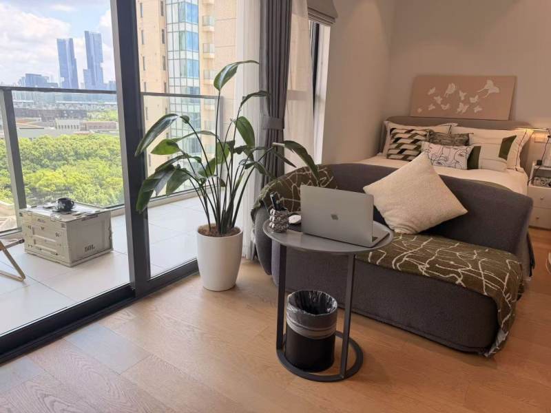 Housing image — Bedroom