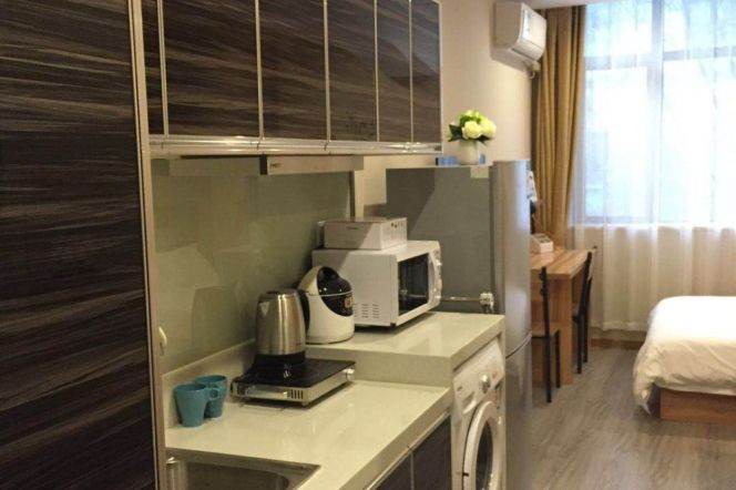 1BR Serviced Apartment near Shanghai Jiao Tong University (L1/L3/L4/L9)