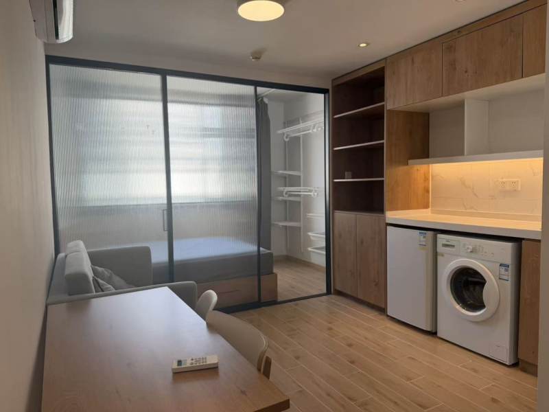 Housing image — Living Room
