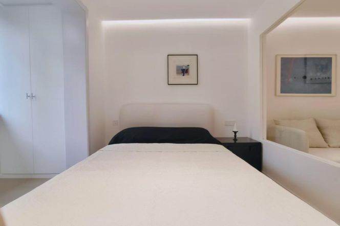 1BR Apartment near Yishan Rd Metro (L9/L15)