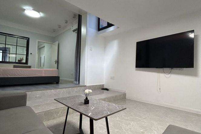 1BR Apartment in Old Xuhui