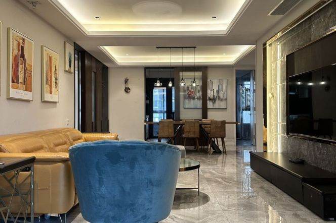 4BR Apartment near Hanzhong Rd Metro with Floor-to-Ceiling Windows (L1/L12/L13)