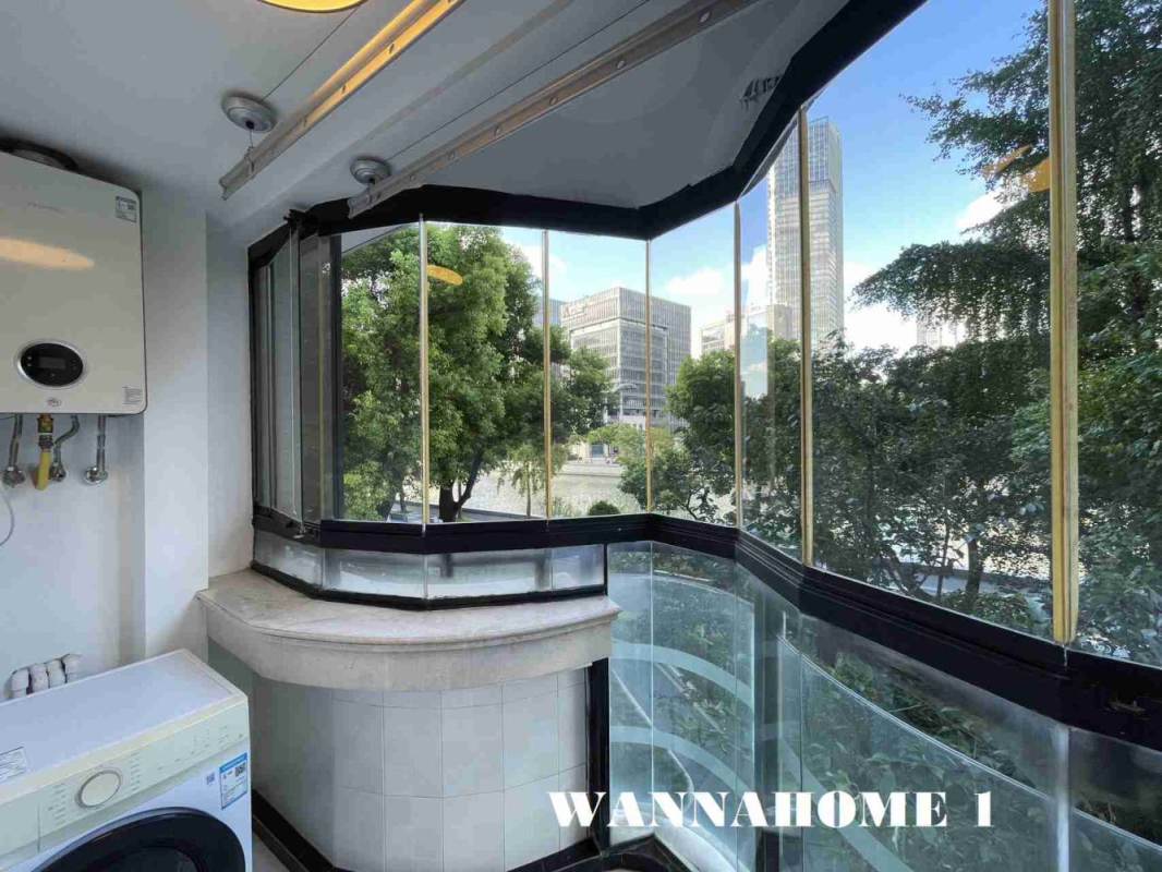 Housing image — Balcony
