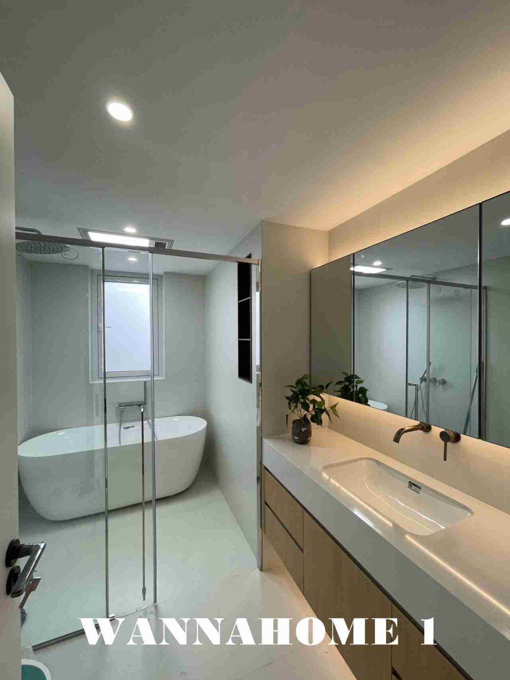 Housing image — Bathroom