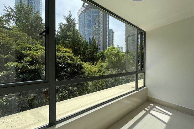Spacious 2BR Apartment near Jiangning Rd Metro (L7/L13)