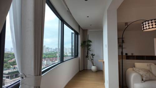 Housing image — Balcony
